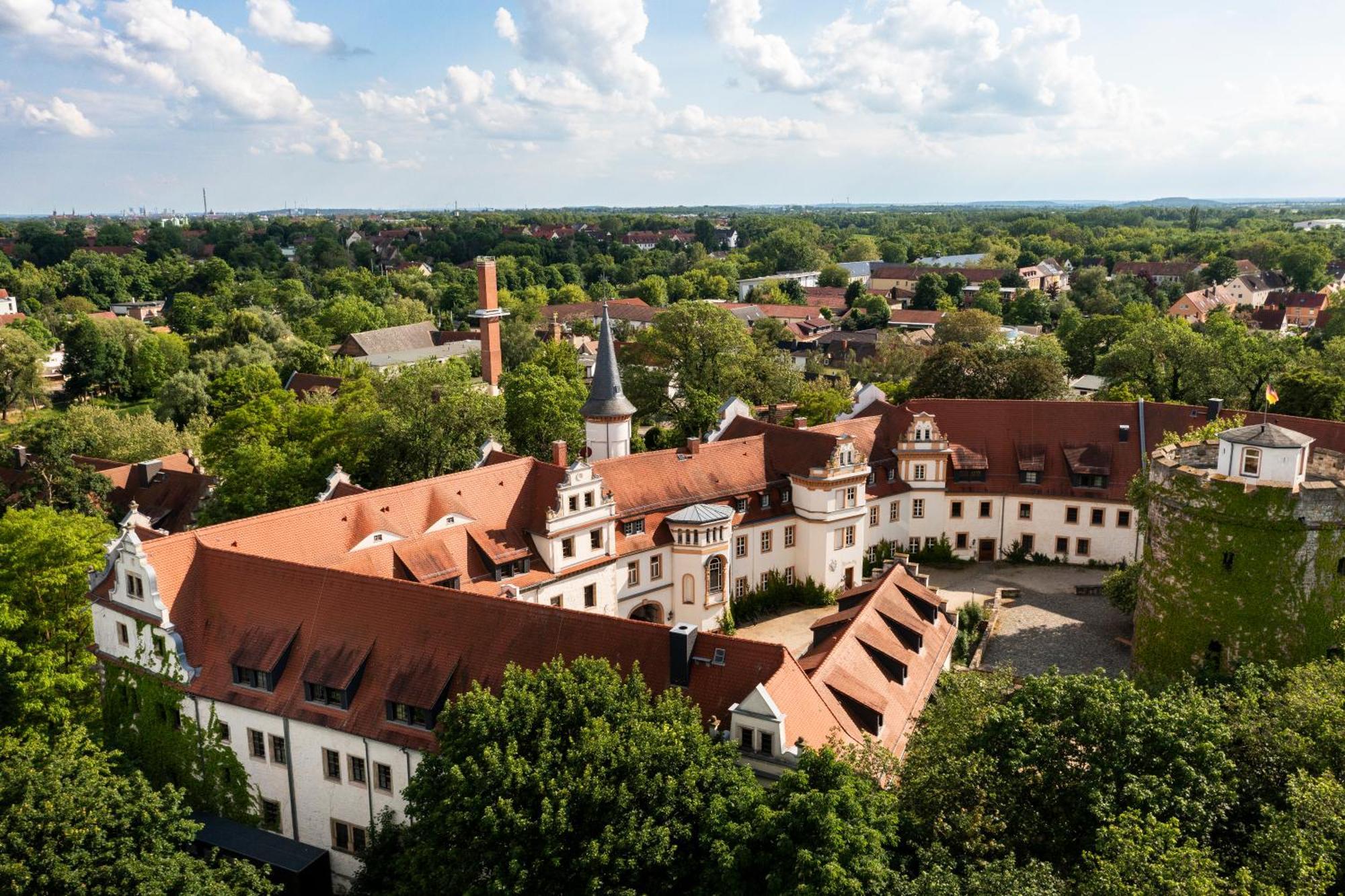 Hotel Schloss Schkopau Exterior photo